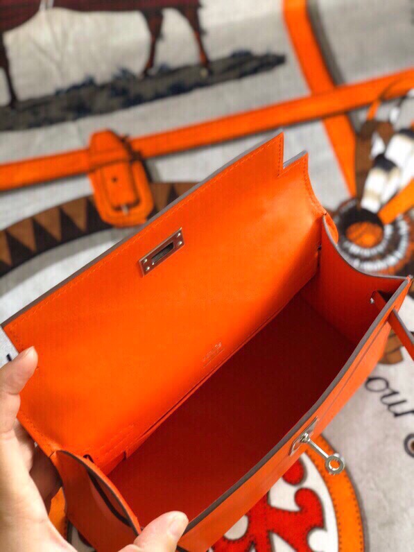 에르메스 미니 켈리백22 오렌지 은장 스위프트